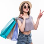 Online Shopping vs Traditional Shopping – Konsa Behtar Hai?